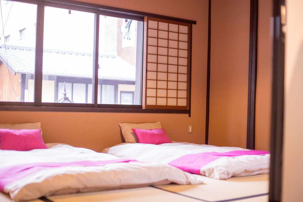Le Machiya Rokkaku Suite Kjóto Exteriér fotografie