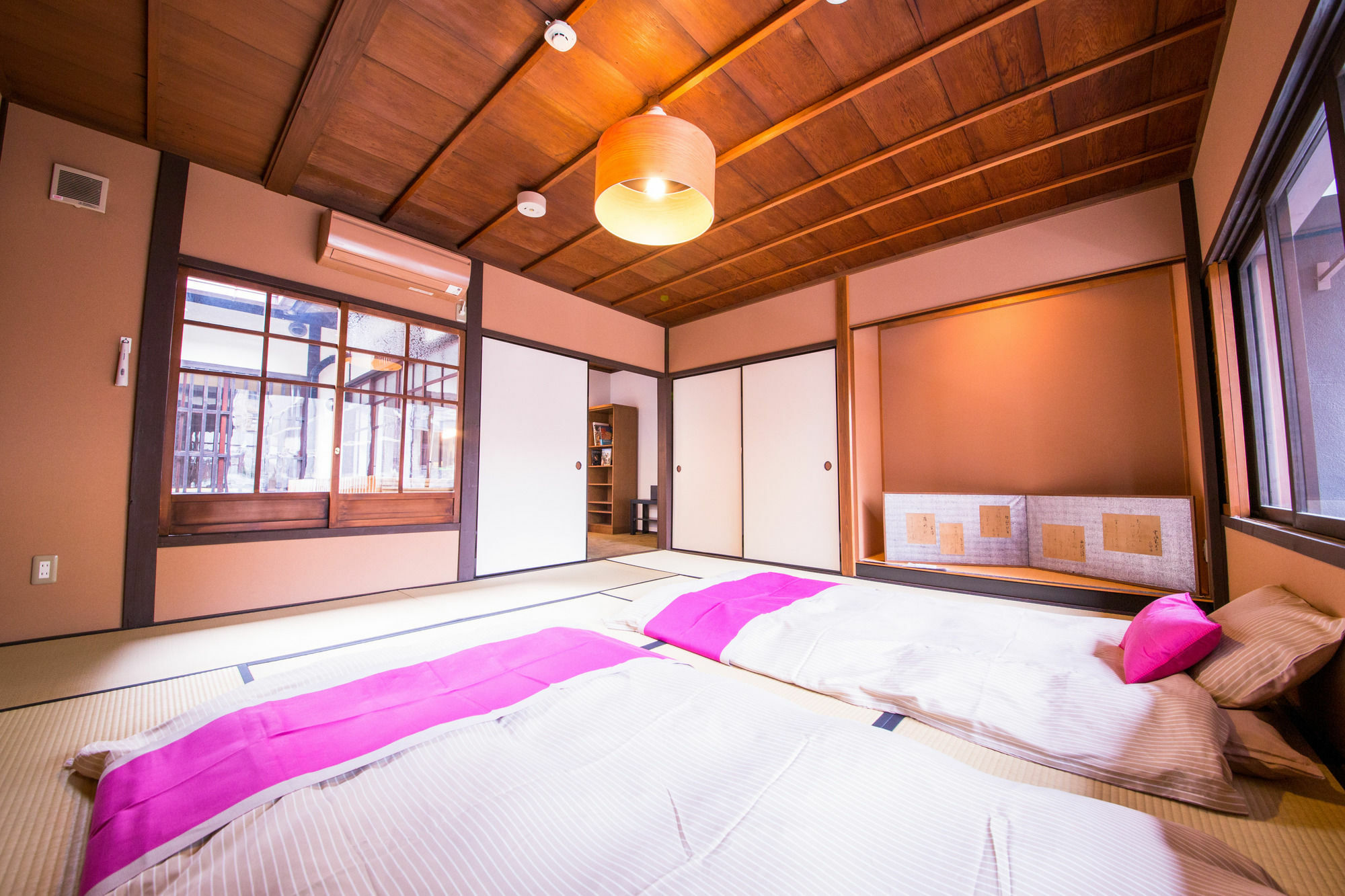 Le Machiya Rokkaku Suite Kjóto Exteriér fotografie