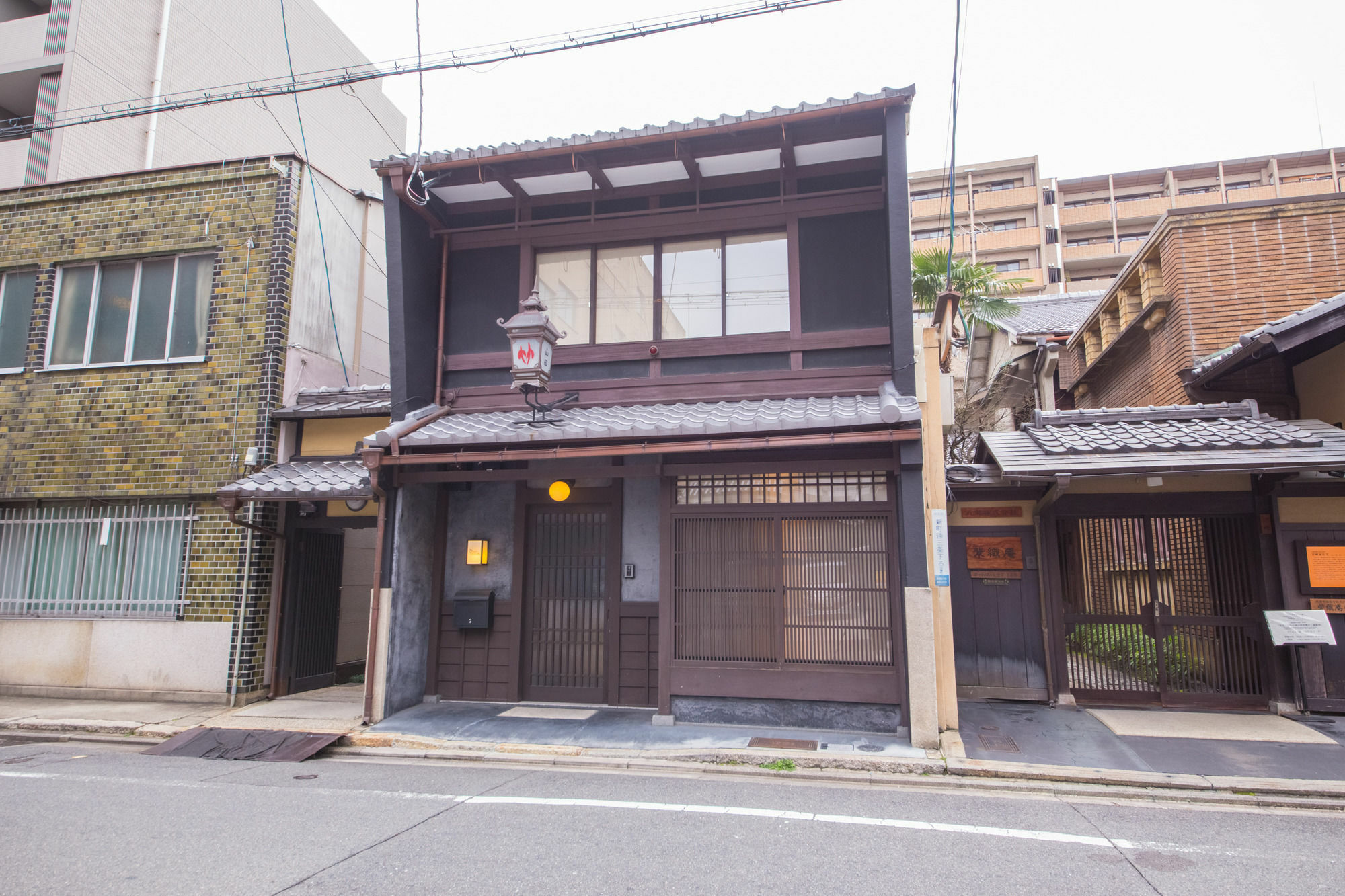 Le Machiya Rokkaku Suite Kjóto Exteriér fotografie